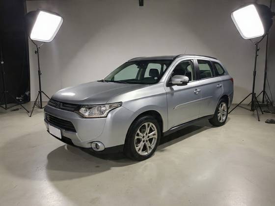 MITSUBISHI OUTLANDER 2.0 16V GASOLINA 4P AUTOMÁTICO MITSUBISHI OUTLANDER 2.0 16V GASOLINA 4P AUTOMÁTICO